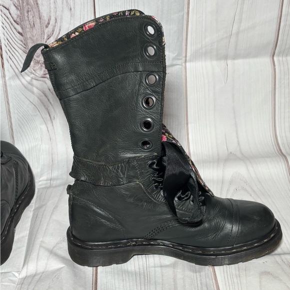 Black Combat Boots with Floral Lining - Picture 7 of 13